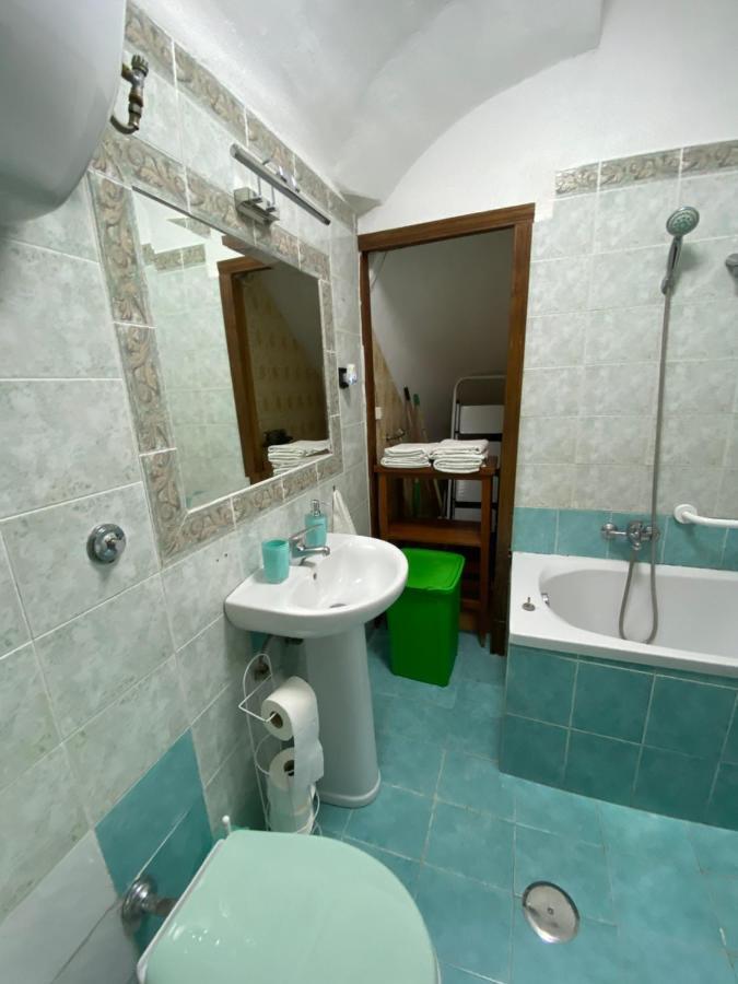 Quartieri Spagnoli Homecasa Vacanze Наполи Екстериор снимка