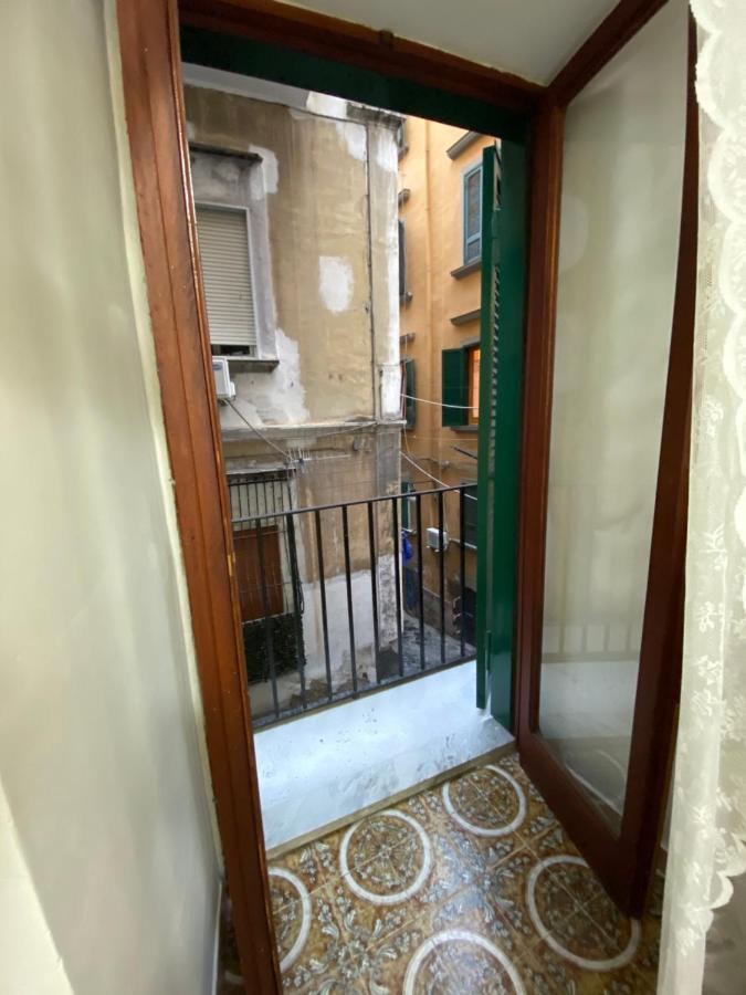 Quartieri Spagnoli Homecasa Vacanze Наполи Екстериор снимка